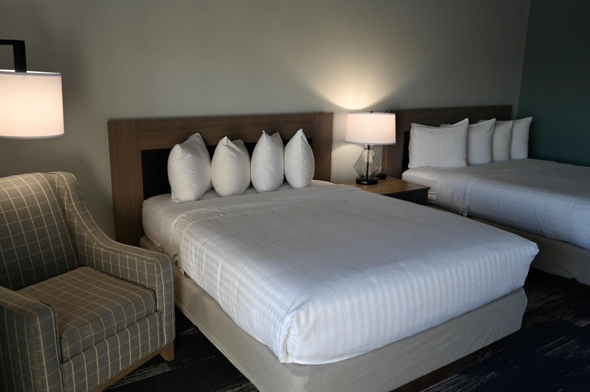 קוס ביי Edgewater Inn And Suites, Ascend Hotel Collection מראה חיצוני תמונה
