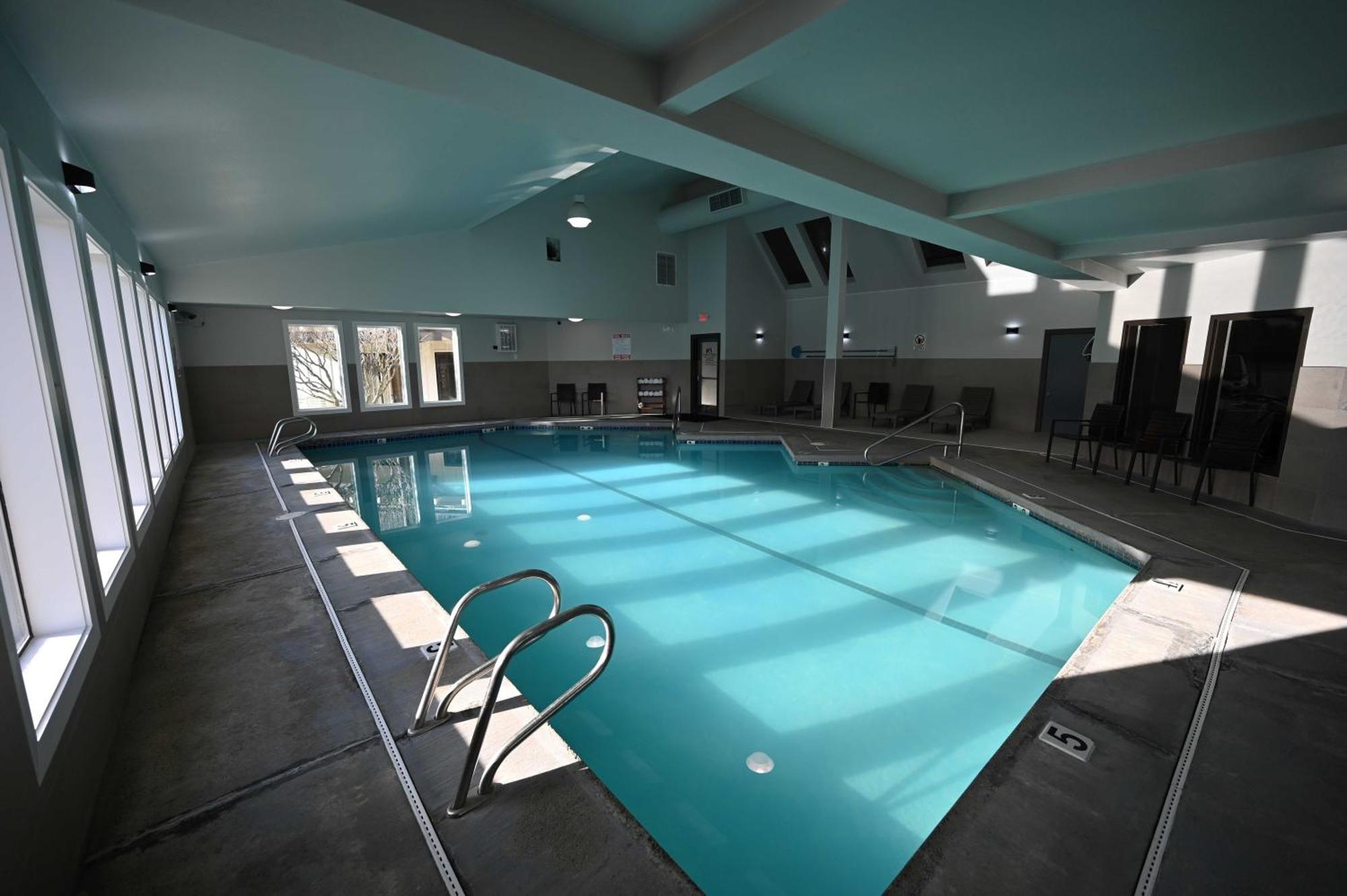 קוס ביי Edgewater Inn And Suites, Ascend Hotel Collection מראה חיצוני תמונה