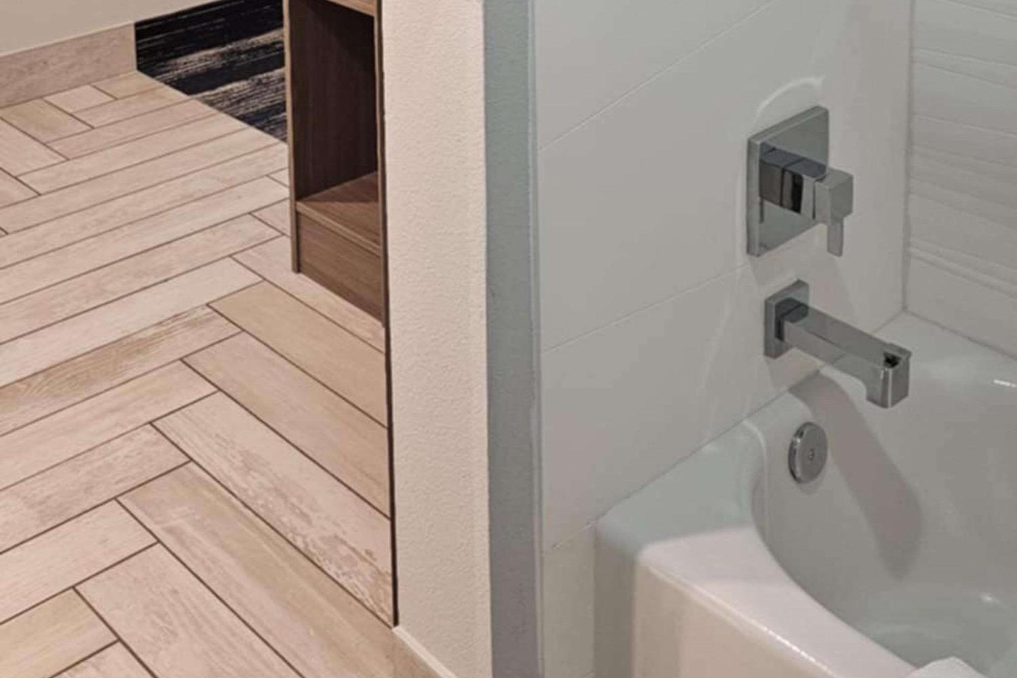 קוס ביי Edgewater Inn And Suites, Ascend Hotel Collection מראה חיצוני תמונה