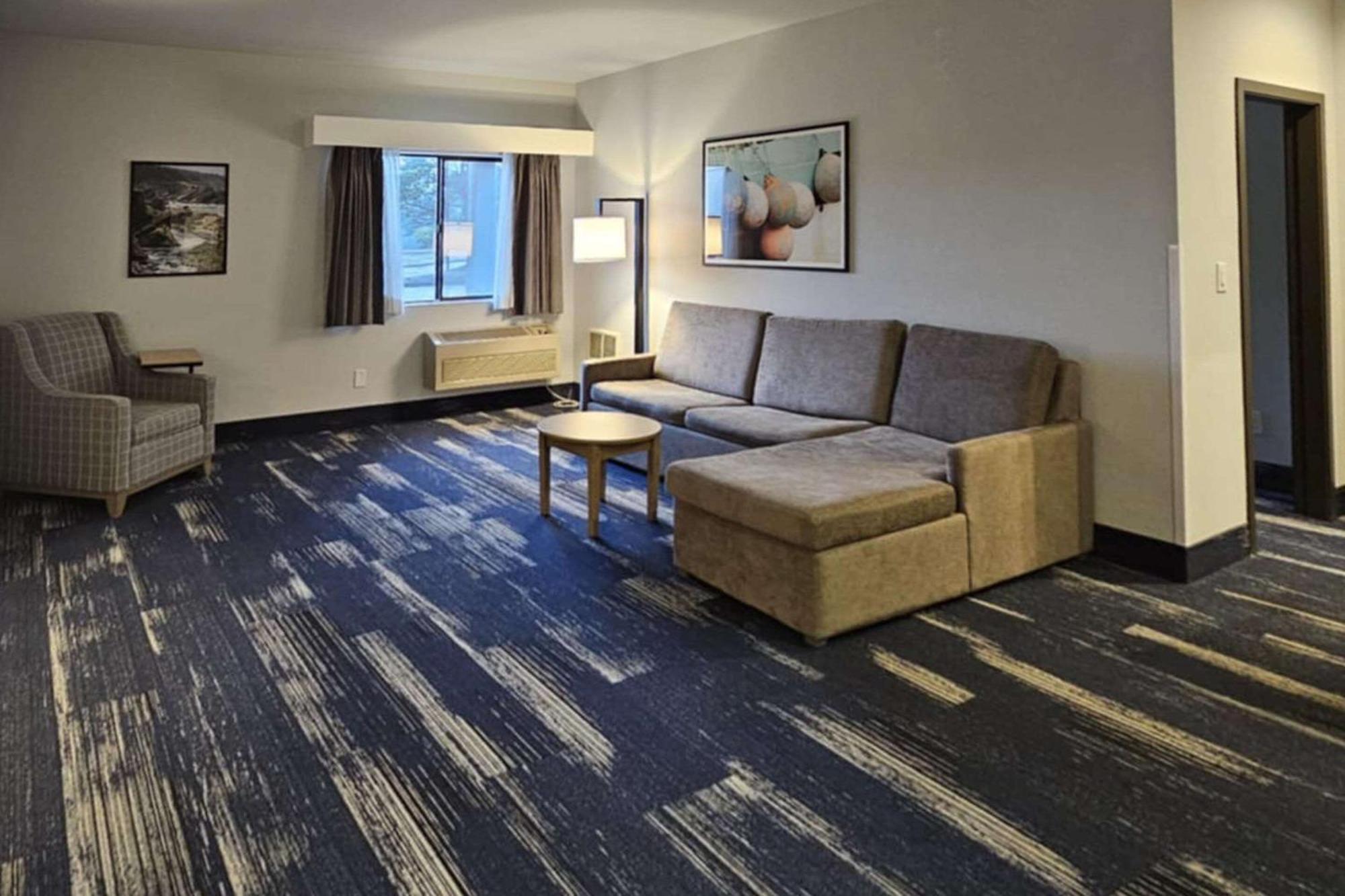 קוס ביי Edgewater Inn And Suites, Ascend Hotel Collection מראה חיצוני תמונה