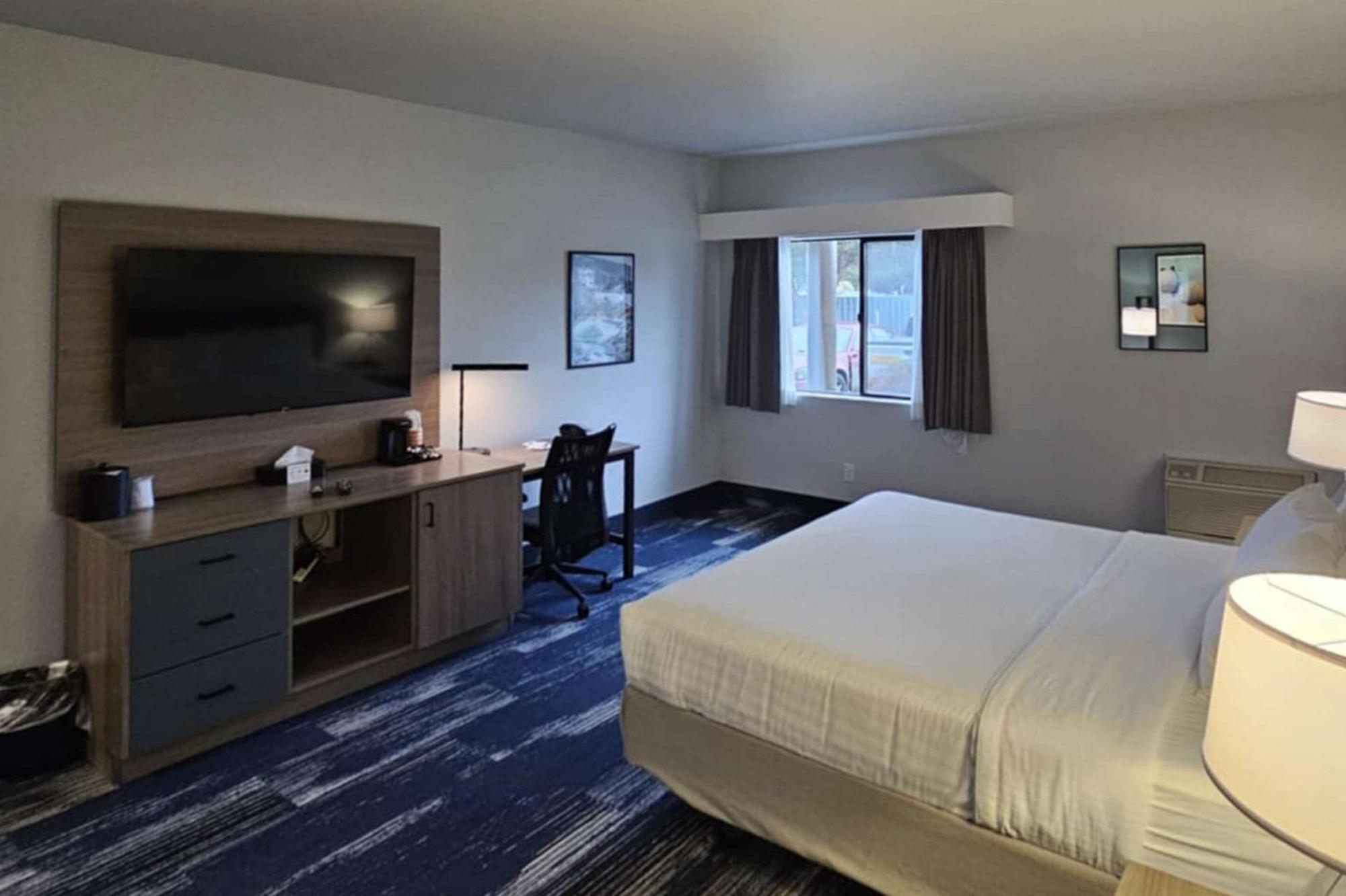 קוס ביי Edgewater Inn And Suites, Ascend Hotel Collection מראה חיצוני תמונה