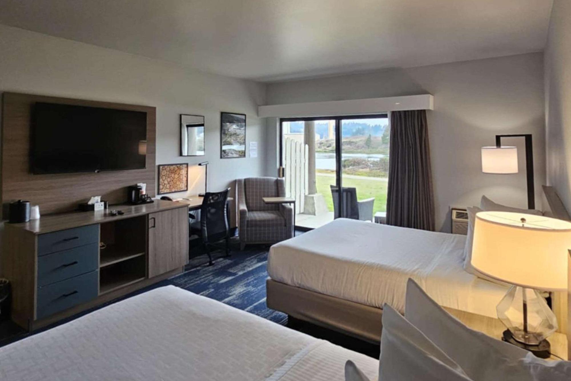 קוס ביי Edgewater Inn And Suites, Ascend Hotel Collection מראה חיצוני תמונה