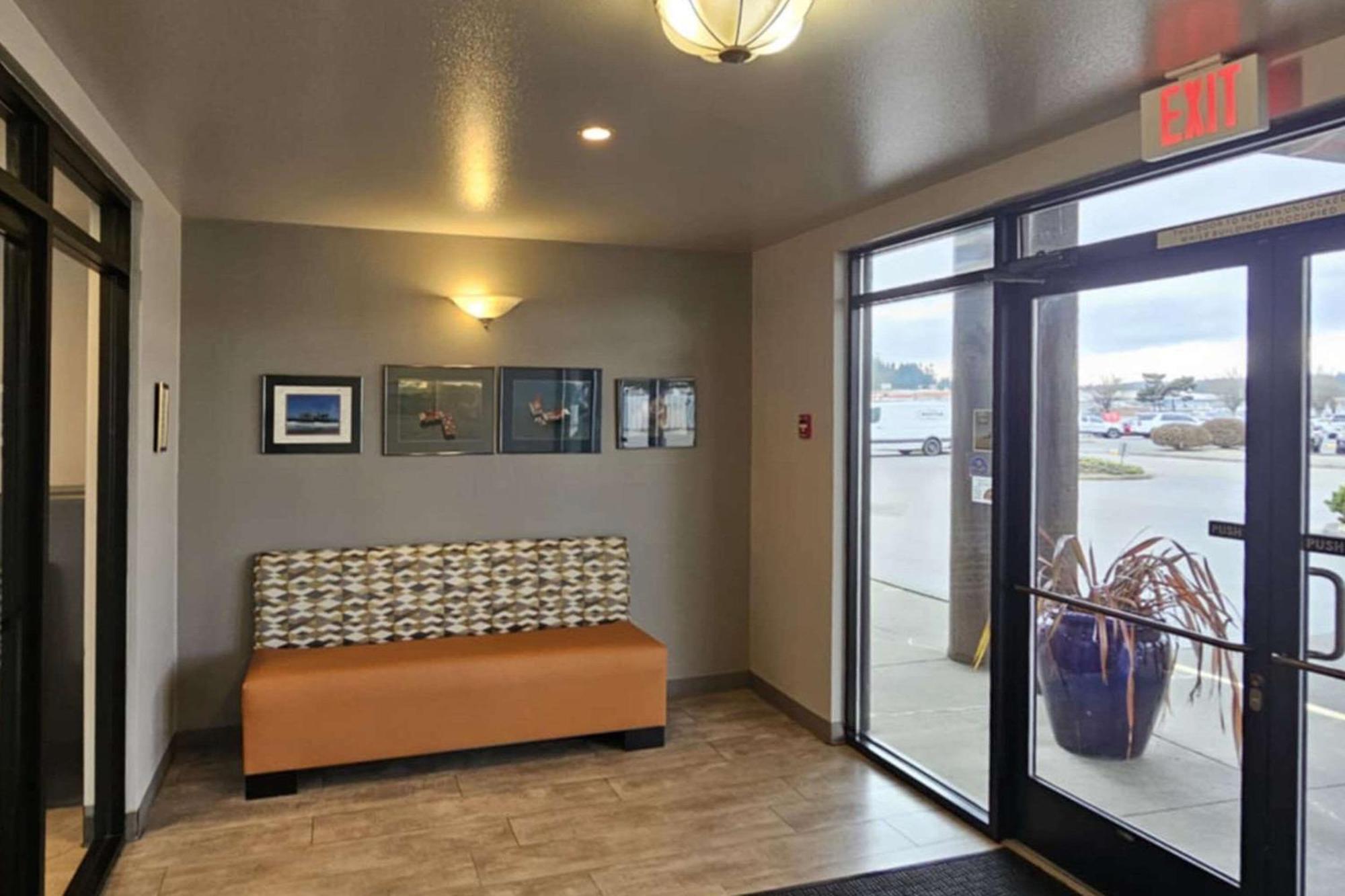 קוס ביי Edgewater Inn And Suites, Ascend Hotel Collection מראה חיצוני תמונה
